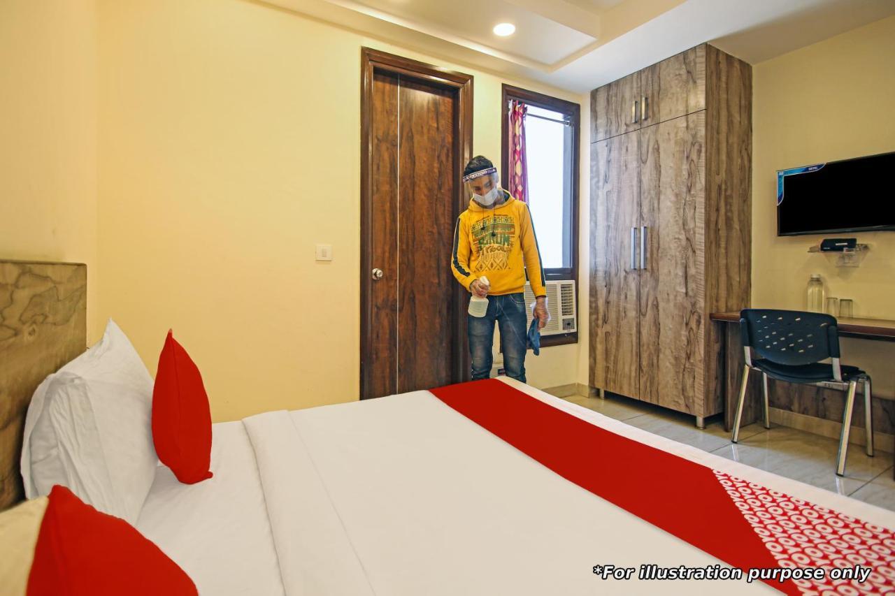 Oyo Flagship Krishna Regency Near Chaudhary Charan Singh International Airport Hotel Bijnaur Exterior photo